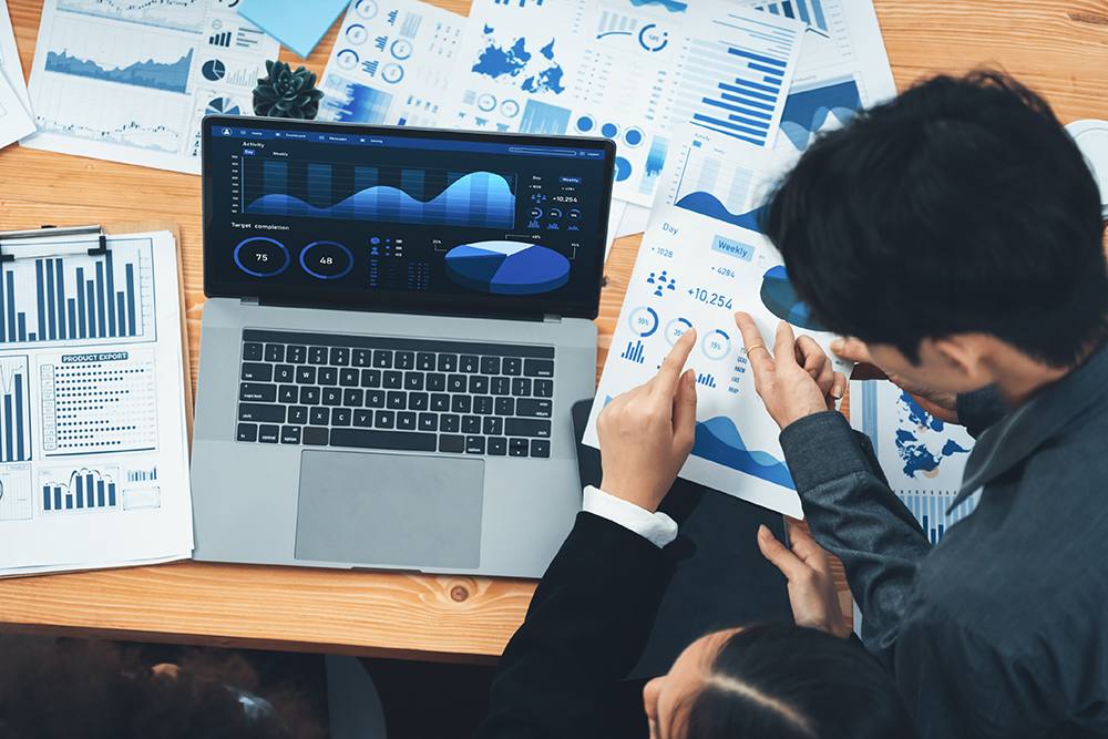 Promoting Data-Driven Sales Coaching